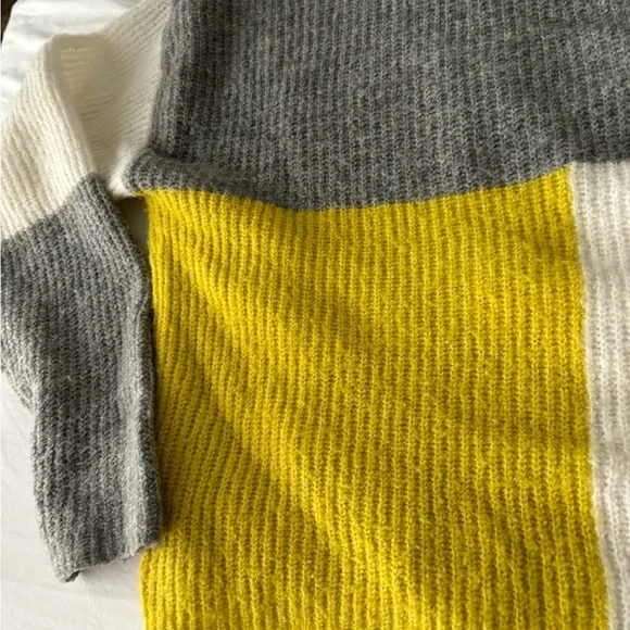 Nordstrom Rack Multi-Colour Sweater - Picture 3 of 5